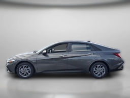 Hyundai Elantra Hybrid Blue Sedan 2026