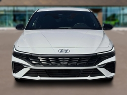 Hyundai Elantra Hybrid SEL Sport Sedan 2026