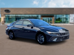 Hyundai Elantra Hybrid SEL Sport Sedan 2026