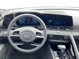 Hyundai Elantra Hybrid Blue DCT 2025