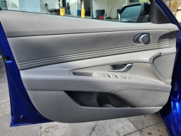 Hyundai Elantra Hybrid SEL Sport Sedan 2026