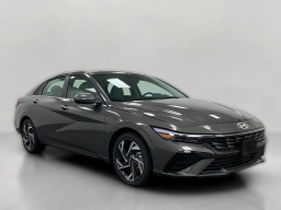 Hyundai Elantra Hybrid Limited Sedan 2026