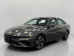 Hyundai Elantra Hybrid Limited Sedan 2026