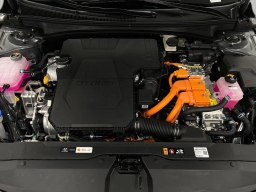 Hyundai Elantra Hybrid Limited Sedan 2026