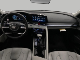 Hyundai Elantra Hybrid Limited Sedan 2026