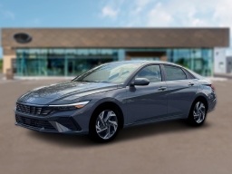 Hyundai Elantra Hybrid Limited Sedan 2026