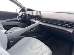 Hyundai Elantra Hybrid Limited Sedan 2026