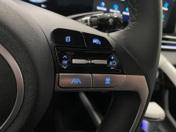 Hyundai Elantra Limited IVT 2026