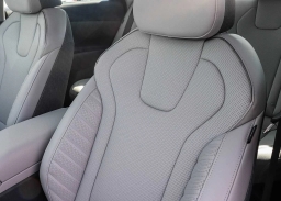 Hyundai Elantra Limited IVT 2026