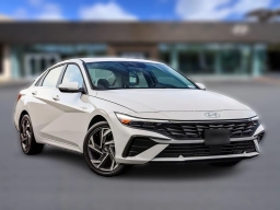 Hyundai Elantra Limited IVT 2026