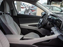 Hyundai Elantra Limited IVT 2026