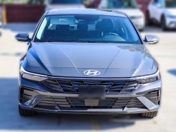 Hyundai Elantra Limited IVT 2026