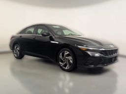 Hyundai Elantra Limited IVT 2026