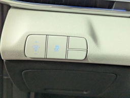 Hyundai Elantra Limited IVT 2026
