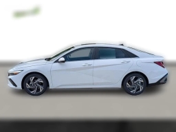 Hyundai Elantra Limited Sedan 2026