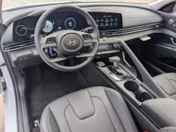Hyundai Elantra Limited Sedan 2026