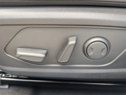 Hyundai Elantra Limited Sedan 2026