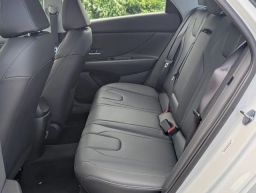 Hyundai Elantra Limited Sedan 2026