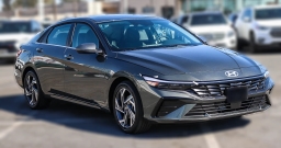 Hyundai Elantra Limited IVT 2026
