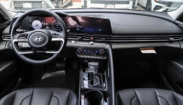 Hyundai Elantra Limited IVT 2026