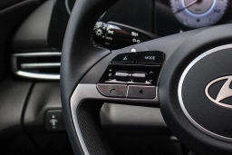 Hyundai Elantra Limited IVT 2026