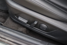 Hyundai Elantra Limited IVT 2026
