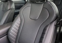 Hyundai Elantra Limited IVT 2026