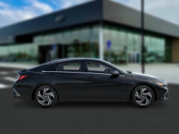 Hyundai Elantra Limited Sedan 2026