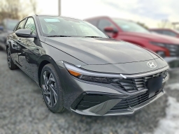 Hyundai Elantra Limited IVT 2026