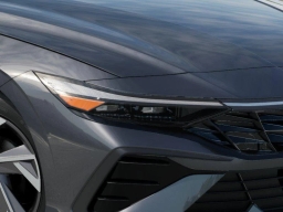 Hyundai Elantra Limited IVT 2026