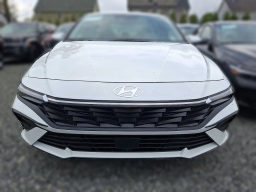Hyundai Elantra Limited IVT 2026