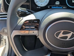 Hyundai Elantra Limited IVT 2026