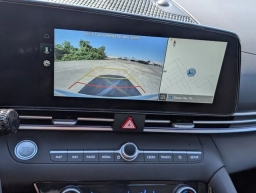 Hyundai Elantra Limited IVT 2026