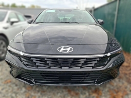 Hyundai Elantra Limited IVT 2026
