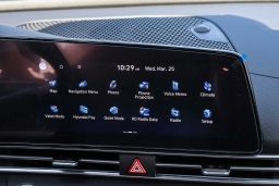 Hyundai Elantra Limited IVT 2026