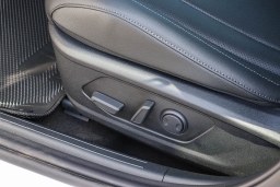 Hyundai Elantra Limited IVT 2026