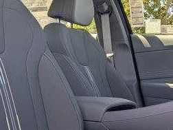 Hyundai Elantra SEL Convenience IVT 2025