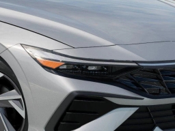 Hyundai Elantra SEL Sport Premium IVT 2026
