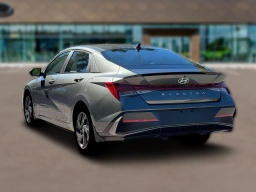 Hyundai Elantra SEL Sport Premium IVT 2026