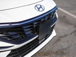 Hyundai Elantra SEL Sport Premium IVT 2026