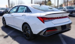 Hyundai Elantra SEL Sport Premium IVT 2026