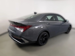 Hyundai Elantra SEL Sport Premium IVT 2026
