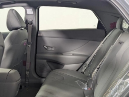 Hyundai Elantra SEL Sport Premium IVT 2026