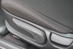 Hyundai Elantra SEL Sport Premium IVT 2026