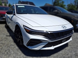 Hyundai Elantra SEL Sport Premium Sedan 2026