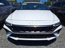 Hyundai Elantra SEL Sport Premium Sedan 2026