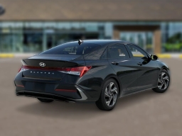 Hyundai Elantra SEL Sport Premium IVT 2026