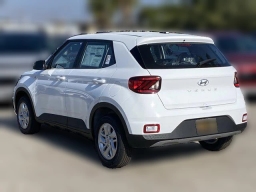 Hyundai Venue SE FWD 2026