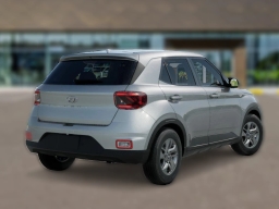 Hyundai Venue SE FWD 2026