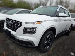 Hyundai Venue SEL FWD 2026